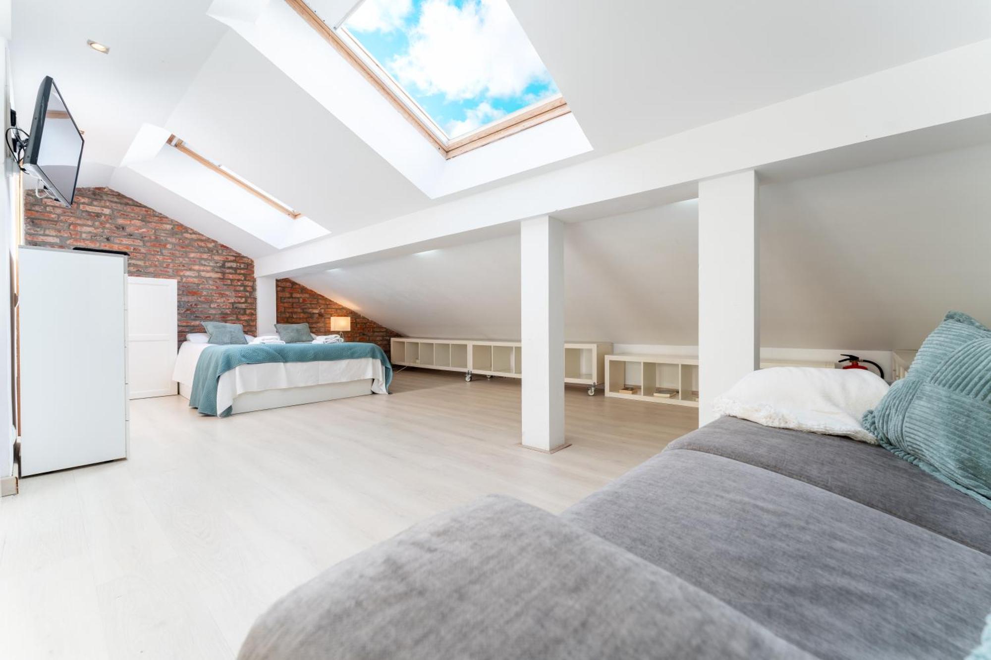 Loft En Calle Emblematica By Urbanhosting Santander Exterior photo